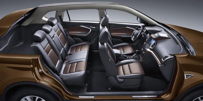 2017款北汽幻速S6 CVT售价8.98-11.68万元