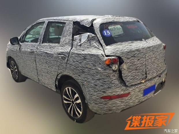 小型or紧凑？传祺全新SUV伪装谍照曝光