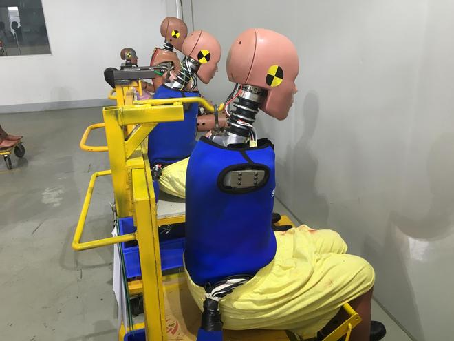 内饰头型冲击试验