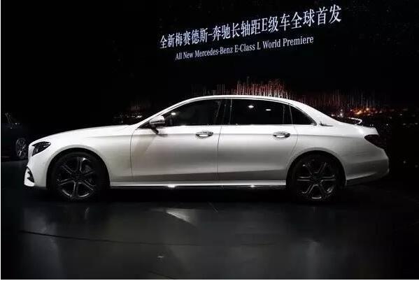 奔驰新E级上市 将掀豪车市场血雨腥风
