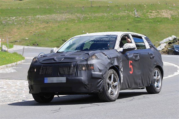 吉利全新SUV海外测试谍照 溜背式设计