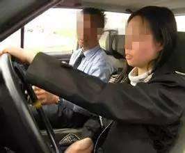 女子驾考13年终弃考 校长退学费请吃饭