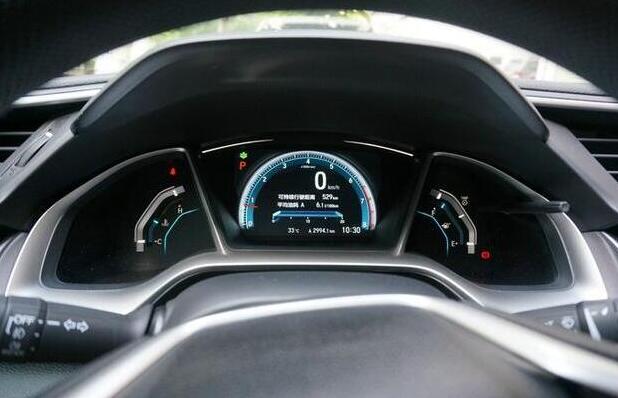 已首保！美女女司机谈谈新思域带来的感受