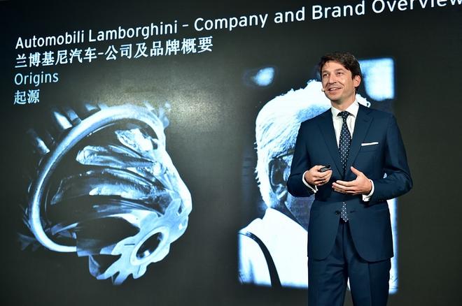 兰博基尼中国最大展厅北京南盛大开业