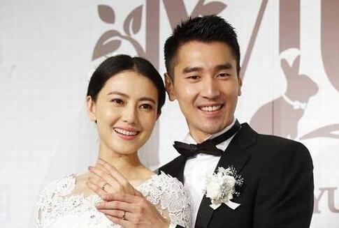 高圆圆和赵又廷为何先后代言一汽丰田？