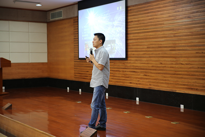 新浪汽车创投部主管 徐志进