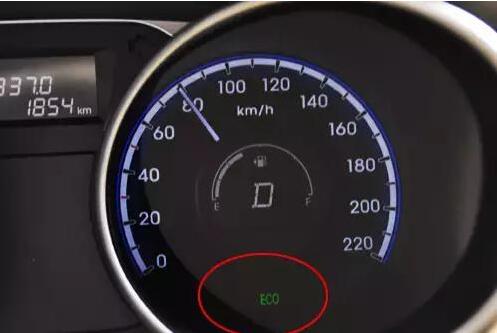 下雨天 不关闭这个键你就会吃大亏