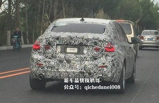 没鸡腿挡把，华晨宝马全新三厢1系谍照