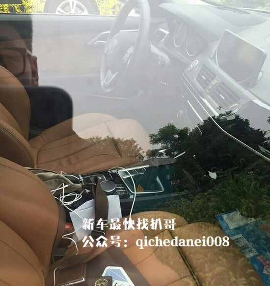 没鸡腿挡把，华晨宝马全新三厢1系谍照