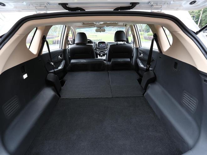 宝骏560没用洪荒之力 哈弗H6就招架不住了