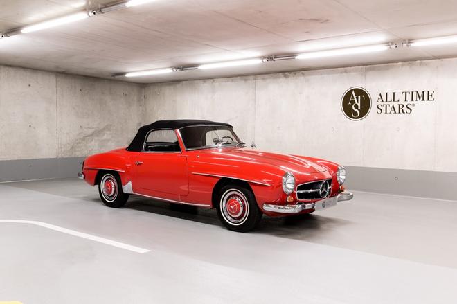 完美车况梅赛德斯-奔驰190E Evo II待拍卖