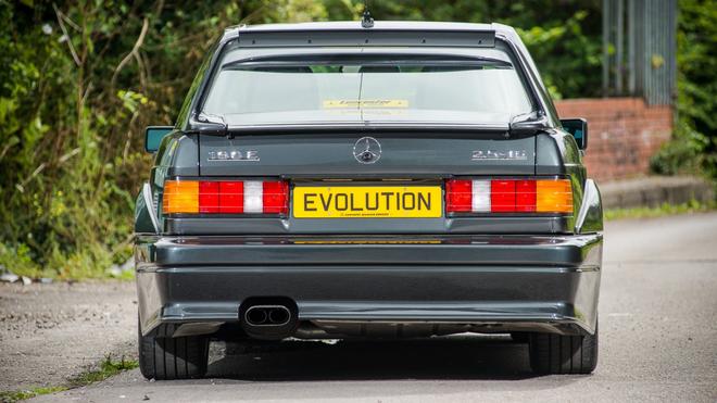 能买到如此低公里数罕有车况的evolution ii机会绝对是难能可贵,也