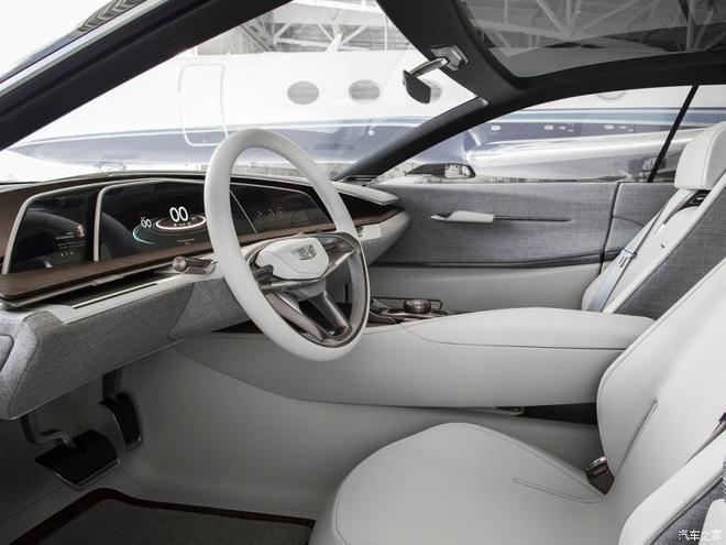 搭载4.2T V8 凯迪拉克Escala概念车首发