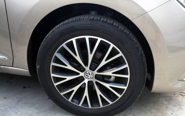 将搭载MIB娱乐系统 新款桑塔纳谍照曝光