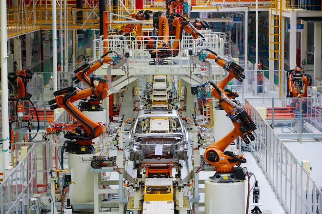 不是“徒有其表” 走进真正的汉腾汽车