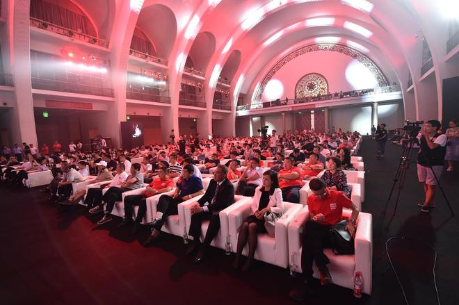 越野e族全新品牌“赛车星球”战略发布会