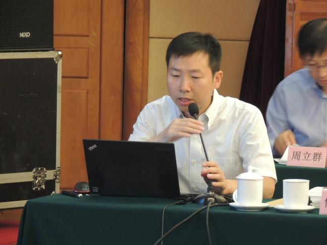 中国汽车工程学会副秘书长 侯福深