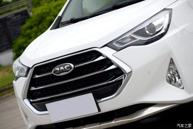 内饰/外观有变化 新款瑞风S3实车曝光