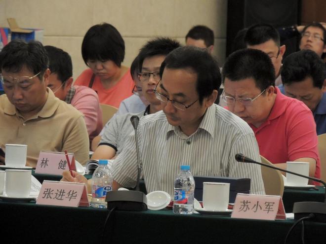 中国汽车工程学会常务副理事长兼秘书长 张进华