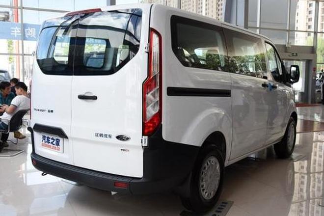 客货两用 江铃福特全新全顺实车亮相 