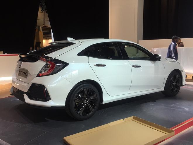 2016巴黎车展探馆：本田新思域两厢版