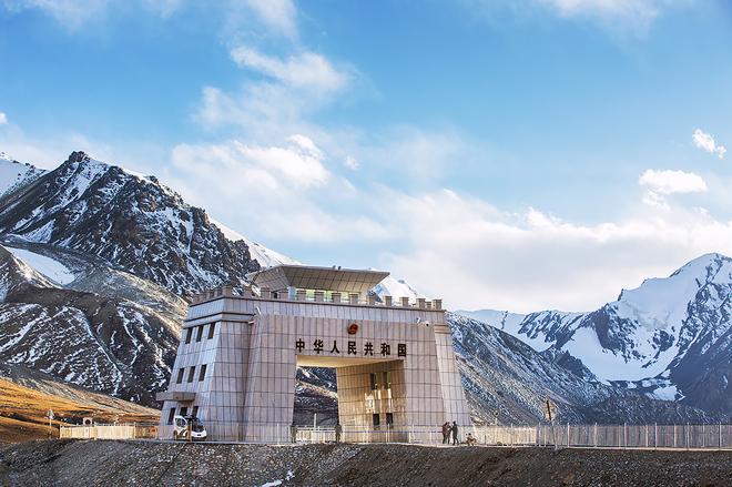 勇士的荣耀，探秘罗布泊无人区