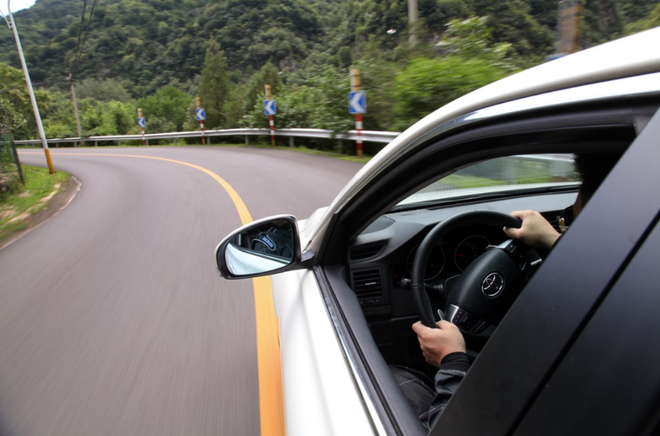 一触觉厉 零距离走进一汽丰田锐志