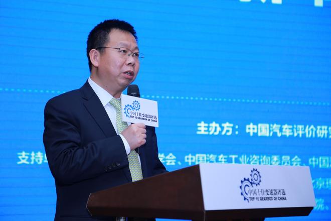 江苏龙蟠科技股份有限公司董事长 石俊峰 先生