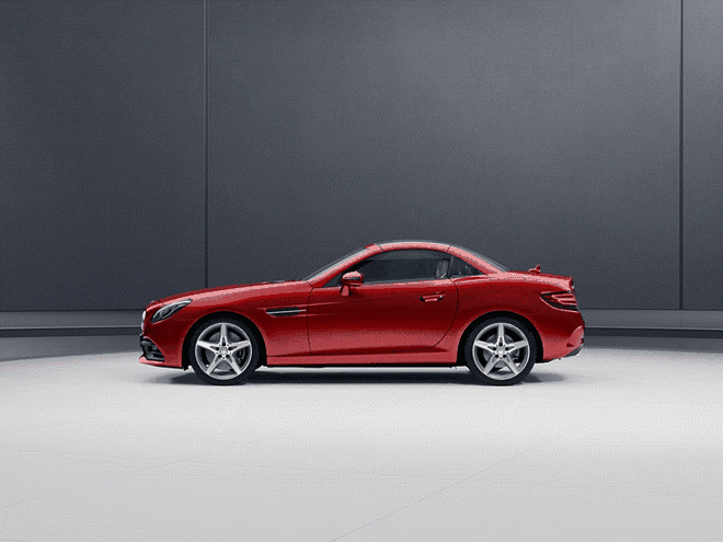 星徽熠彩.灵蕴未来 相约奔驰国际时装周