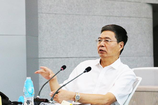 中国汽车工业协会副会长、中国汽车报社原社长李庆文