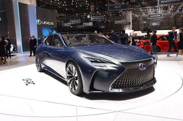 雷克萨斯LF-FC概念车预示了新一代LS的设计