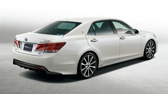 一汽丰田皇冠2.5车型将停产 V6发动机谢幕