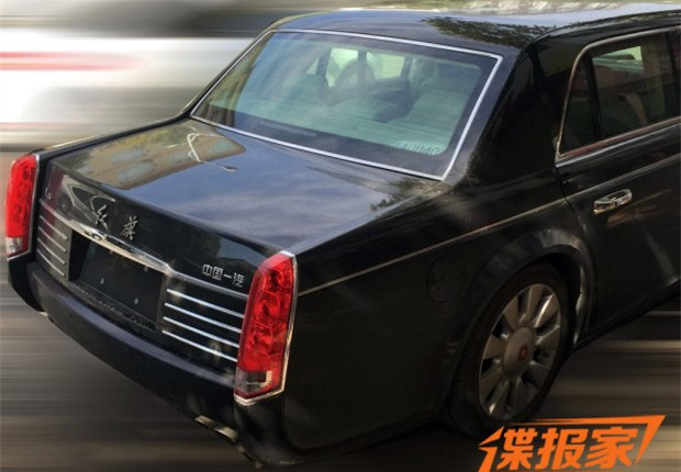 霸气的大红旗没了 新款红旗L5民用版谍照