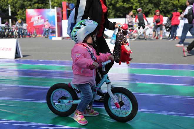 “启乐无穷•善行中国”千人骑行赛事广州收官