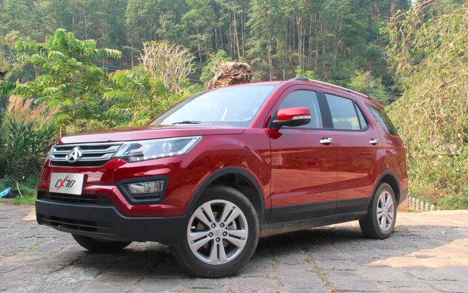 长安CX70试车报告:粗中有细 大七座万金油