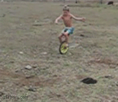 每日趣图|疼！关车门夹住了什么？