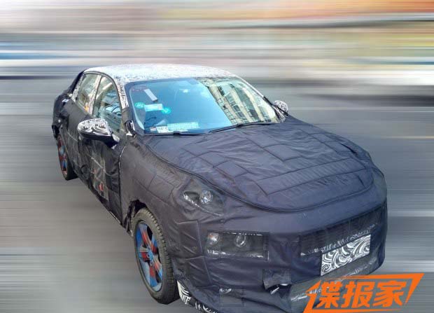 推三厢车型 LYNK&CO CS11谍照首次曝光 