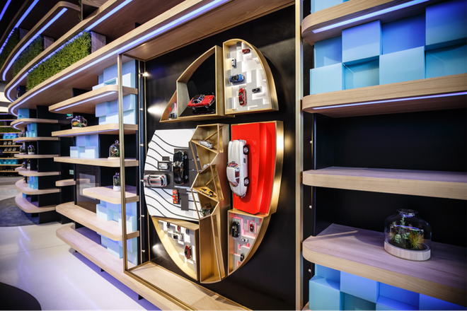 3月日梁洪的饭局开播