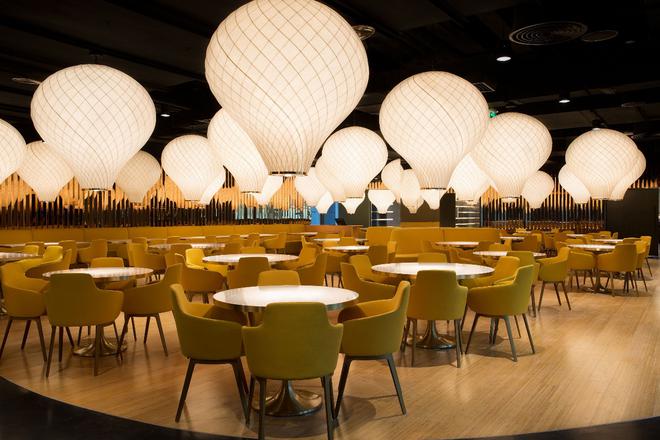 3月日梁洪的饭局开播