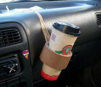 每日趣图|客厅里玩漂移 要小心啊