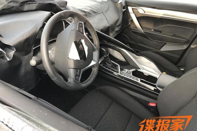 丰富产品线 吉利年内推出两款紧凑型SUV