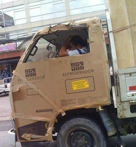 每日趣图|什么火锅需要上百吨大货车拉？