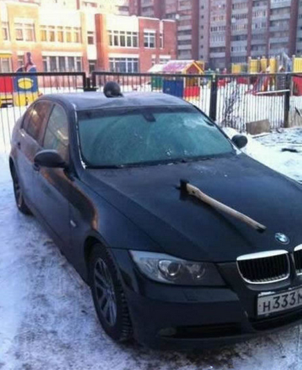 每日趣图|什么火锅需要上百吨大货车拉？