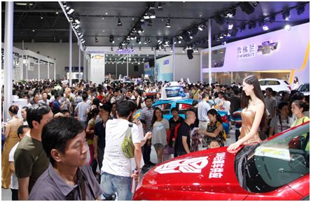 买车不易修车更难 汽车消费困局待解