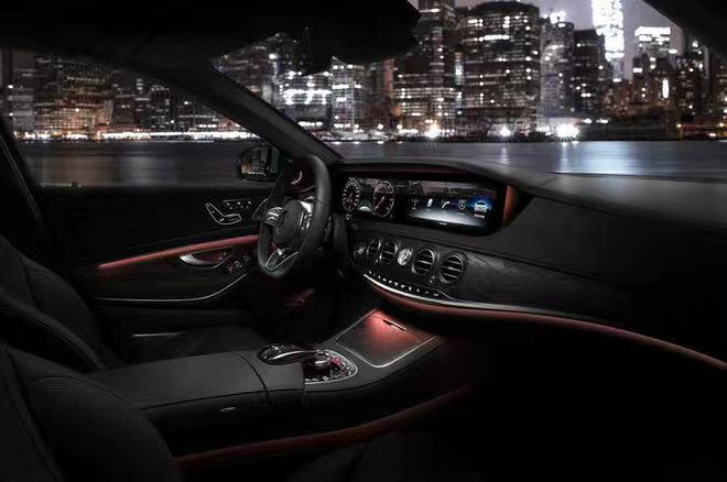 奔驰新款S级预览图放出 上海车展全球首发