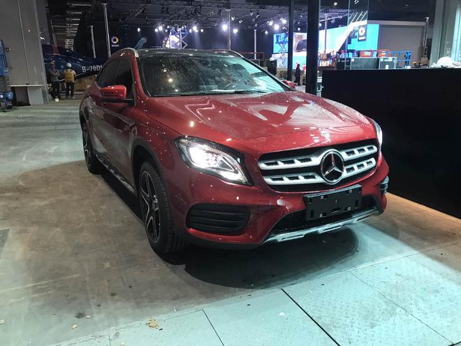 2017上海车展探馆:北京奔驰新款GLA