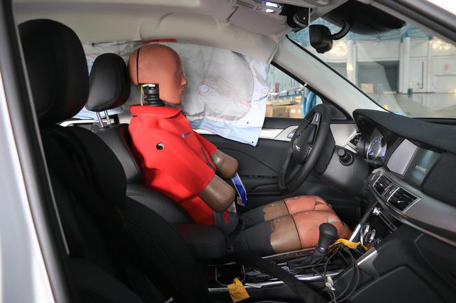 碰撞安全不错 哈弗H7获C-NCAP五星评价