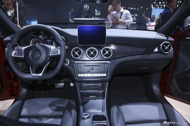 国产新款奔驰GLA将在6月19日正式上市。