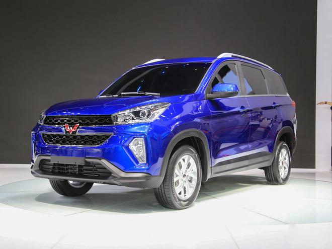 五菱宏光S3内饰官图发布 采用7座布局