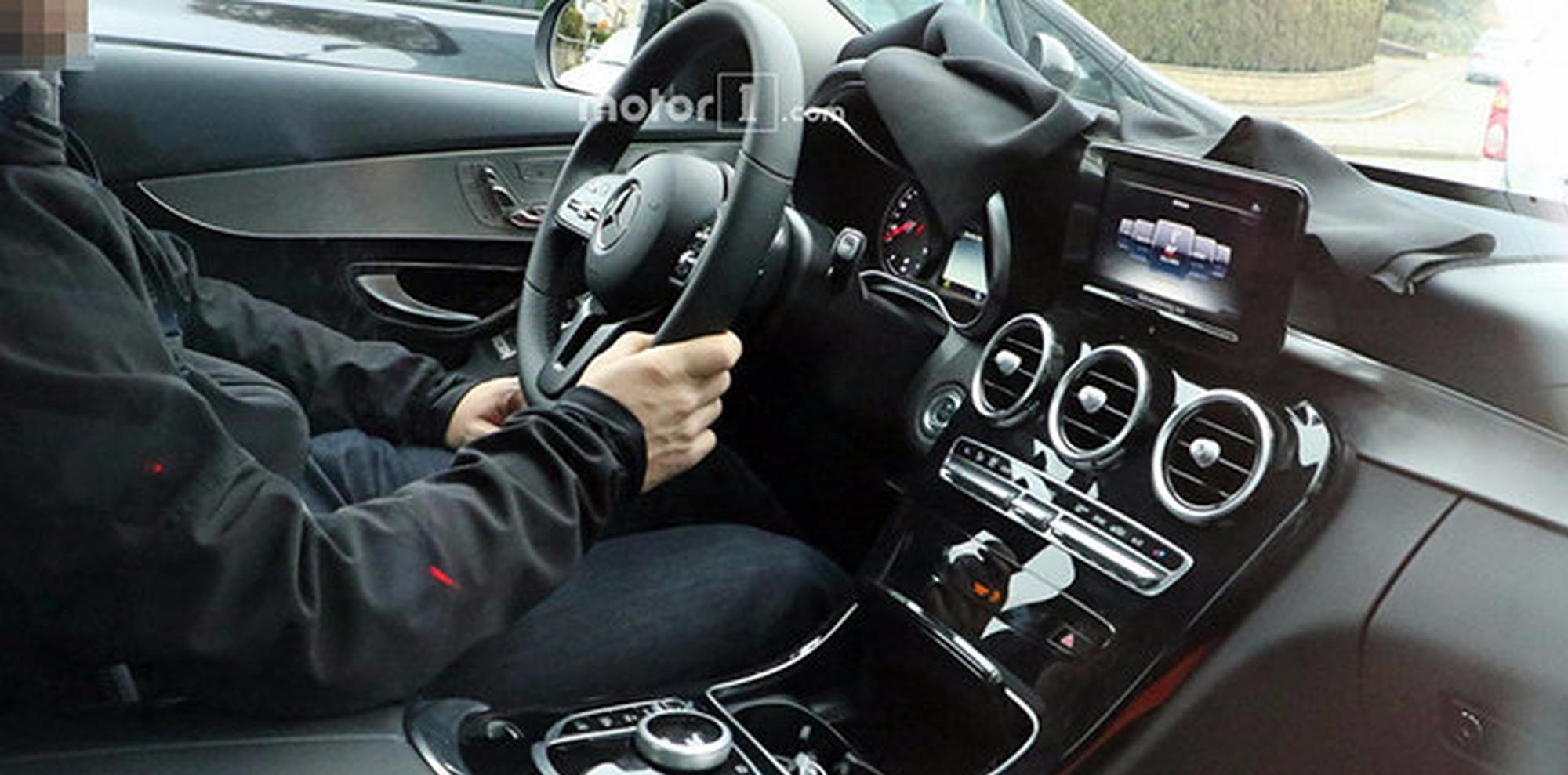 奔驰新款C63谍照曝光 或明年发布